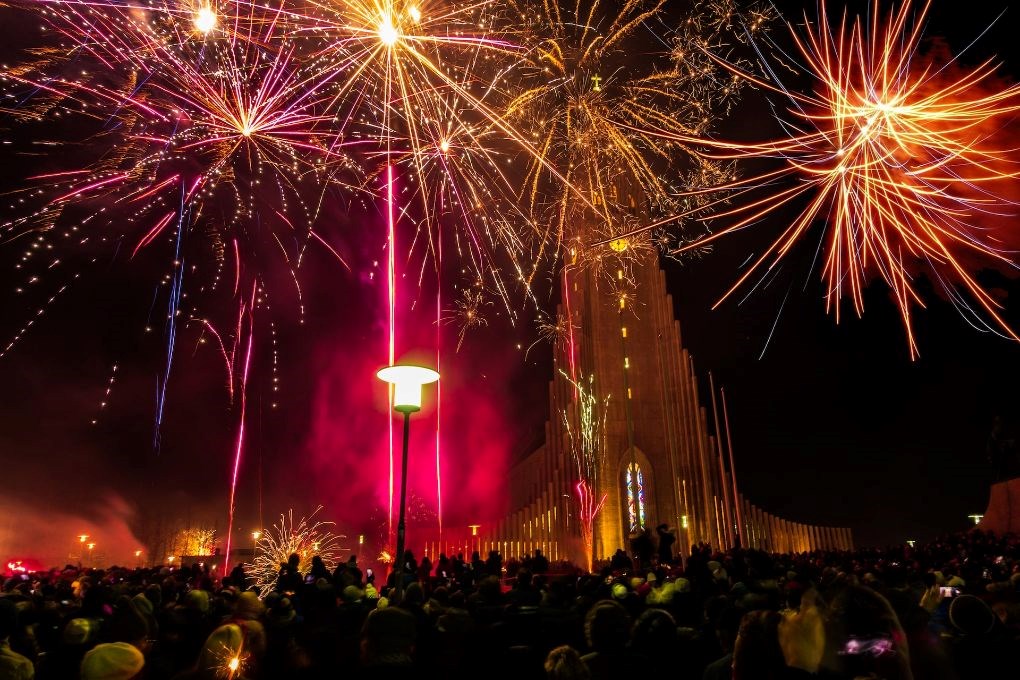 New Year in Iceland is full of fireworks