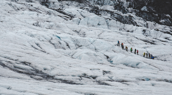 Machen Sie sich bereit für die Erkundung der isländischen Gletscher!